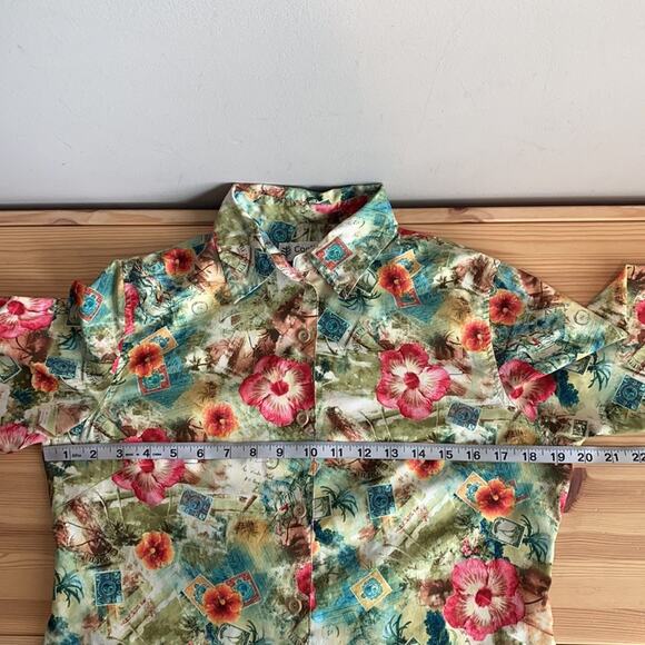 Coolibar Tropical Floral Button front shirt XS - Picture 6 of 7